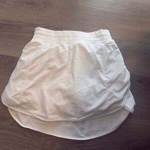 N w/out Tags Lululemon Hotty Hot High-Rise Skirt White Size 4